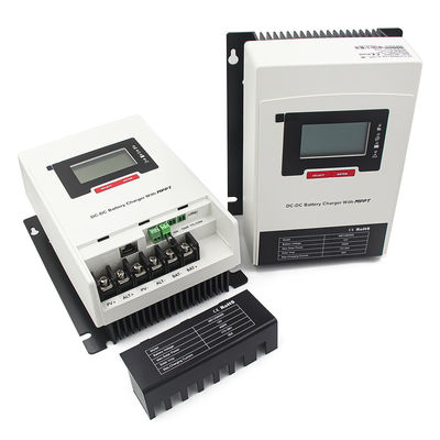 Хорошая цена 60A 12Vdc Max.Alternator DC DC зарядное устройство 50A MPPT Солнечное зарядное устройство 700W PV Входной мощности онлайн